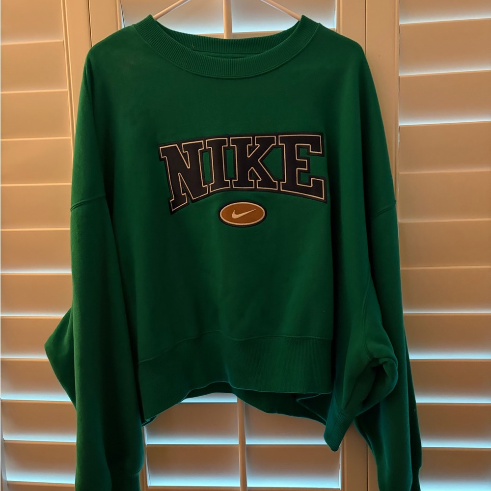 Nike Women's Bold Green Sweatshirt